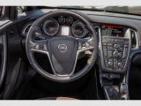 Opel Cascada bei Gebrauchtwagen.expert - Abbildung (14 / 15) Opel Cascada bei Gebrauchtwagen.expert - Abbildung (14 / 15)