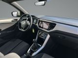 VW T-Roc bei Gebrauchtwagen.expert - Abbildung (14 / 15)