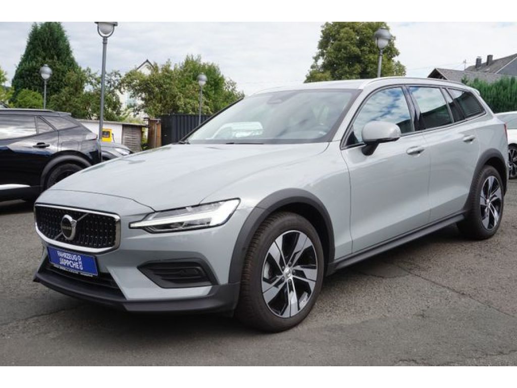 Volvo V60 Cross Country bei Gebrauchtwagen.expert - Hauptabbildung Volvo V60 Cross Country bei Gebrauchtwagen.expert - Hauptabbildung