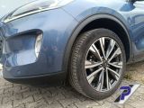 Ford Kuga bei Gebrauchtwagen.expert - Abbildung (8 / 15) Ford Kuga bei Gebrauchtwagen.expert - Abbildung (8 / 15)