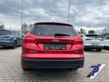Ford Focus Turnier bei Gebrauchtwagen.expert - Abbildung (4 / 15)