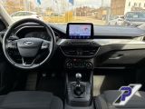 Ford Focus Turnier bei Gebrauchtwagen.expert - Abbildung (15 / 15) Ford Focus Turnier bei Gebrauchtwagen.expert - Abbildung (15 / 15)