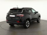 Jeep Compass bei Gebrauchtwagen.expert - Abbildung (6 / 15) Jeep Compass bei Gebrauchtwagen.expert - Abbildung (6 / 15)