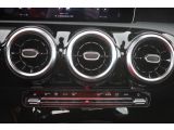 Mercedes-Benz CLA 220d SB AMG 4Matic bei Gebrauchtwagen.expert - Abbildung (12 / 15)