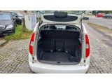 Skoda Roomster bei Gebrauchtwagen.expert - Abbildung (13 / 15) Skoda Roomster bei Gebrauchtwagen.expert - Abbildung (13 / 15)