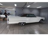 Cadillac DeVille bei Gebrauchtwagen.expert - Abbildung (5 / 15) Cadillac DeVille bei Gebrauchtwagen.expert - Abbildung (5 / 15)