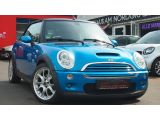 Mini Cooper S Cabrio bei Gebrauchtwagen.expert - Abbildung (3 / 15)