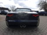 Jaguar F-Type bei Gebrauchtwagen.expert - Abbildung (7 / 15)
