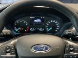 Ford Kuga bei Gebrauchtwagen.expert - Abbildung (13 / 15) Ford Kuga bei Gebrauchtwagen.expert - Abbildung (13 / 15)