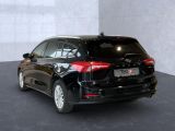Ford Focus bei Gebrauchtwagen.expert - Abbildung (3 / 15)