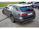 Mercedes-Benz E-Klasse bei Gebrauchtwagen.expert - Abbildung (4 / 15)