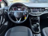 Opel Astra bei Gebrauchtwagen.expert - Abbildung (11 / 15)