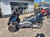 Piaggio MP3 bei Gebrauchtwagen.expert - Abbildung (2 / 9)