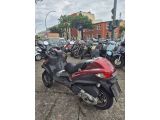 Piaggio MP3 bei Gebrauchtwagen.expert - Abbildung (6 / 10) Piaggio MP3 bei Gebrauchtwagen.expert - Abbildung (6 / 10)