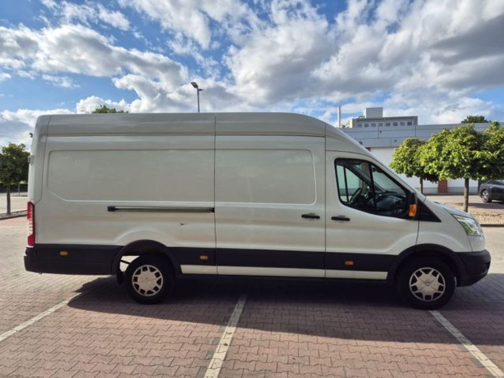 Ford Transit bei Gebrauchtwagen.expert - Hauptabbildung Ford Transit bei Gebrauchtwagen.expert - Hauptabbildung