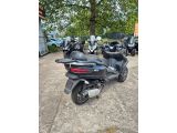 Piaggio MP3 bei Gebrauchtwagen.expert - Abbildung (5 / 9)