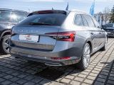 Skoda Superb bei Gebrauchtwagen.expert - Abbildung (3 / 15)