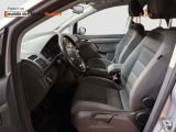 VW Touran bei Gebrauchtwagen.expert - Abbildung (9 / 15) VW Touran bei Gebrauchtwagen.expert - Abbildung (9 / 15)