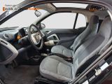 Smart smart fortwo bei Gebrauchtwagen.expert - Abbildung (9 / 15) Smart smart fortwo bei Gebrauchtwagen.expert - Abbildung (9 / 15)