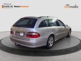 Mercedes-Benz E 200E Kompressor bei Gebrauchtwagen.expert - Abbildung (5 / 15) Mercedes-Benz E 200E Kompressor bei Gebrauchtwagen.expert - Abbildung (5 / 15)
