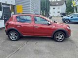 Dacia Sandero bei Gebrauchtwagen.expert - Abbildung (4 / 15)