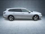 VW Passat bei Gebrauchtwagen.expert - Abbildung (5 / 12)