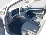 VW Golf VIII bei Gebrauchtwagen.expert - Abbildung (8 / 12) VW Golf VIII bei Gebrauchtwagen.expert - Abbildung (8 / 12)