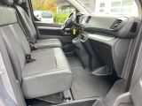 Opel Vivaro bei Gebrauchtwagen.expert - Abbildung (12 / 14)