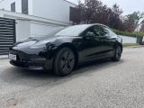 Tesla Model 3 bei Gebrauchtwagen.expert - Abbildung (2 / 3)