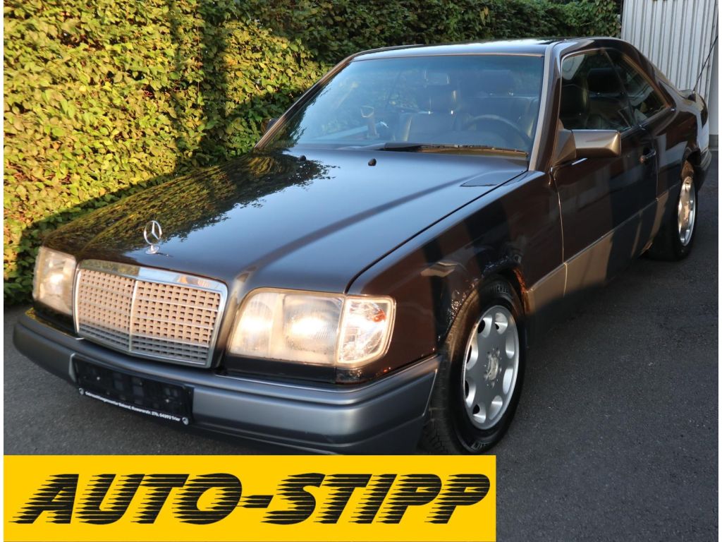 Mercedes-Benz E-Klasse bei Gebrauchtwagen.expert - Hauptabbildung Mercedes-Benz E-Klasse bei Gebrauchtwagen.expert - Hauptabbildung