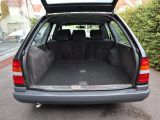 Mercedes-Benz 230 bei Gebrauchtwagen.expert - Abbildung (13 / 15)