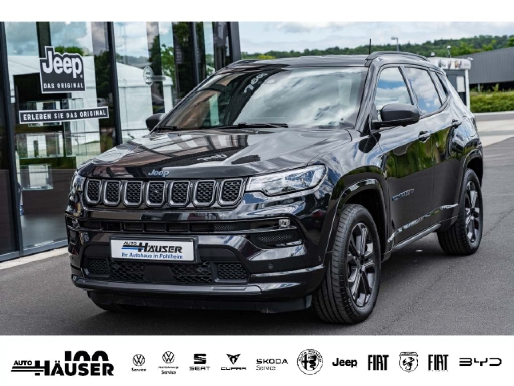 Jeep Compass bei Gebrauchtwagen.expert - Hauptabbildung Jeep Compass bei Gebrauchtwagen.expert - Hauptabbildung
