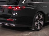 Mercedes-Benz E-Klasse bei Gebrauchtwagen.expert - Abbildung (4 / 11)