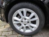 Opel Tigra bei Gebrauchtwagen.expert - Abbildung (13 / 15)