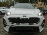 Kia Sportage bei Gebrauchtwagen.expert - Abbildung (2 / 15)