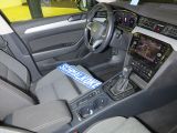VW Passat bei Gebrauchtwagen.expert - Abbildung (4 / 15) VW Passat bei Gebrauchtwagen.expert - Abbildung (4 / 15)