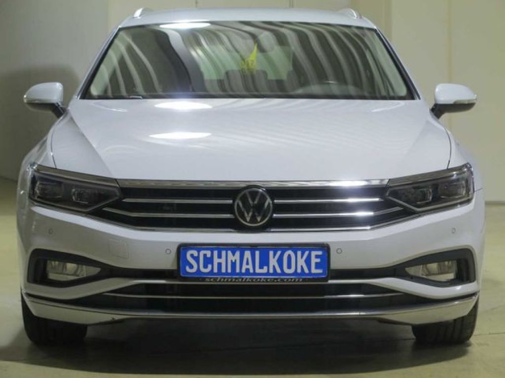 VW Passat bei Gebrauchtwagen.expert - Hauptabbildung VW Passat bei Gebrauchtwagen.expert - Hauptabbildung