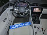 VW Passat bei Gebrauchtwagen.expert - Abbildung (12 / 15) VW Passat bei Gebrauchtwagen.expert - Abbildung (12 / 15)