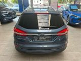 Ford Mondeo Turnier bei Gebrauchtwagen.expert - Abbildung (4 / 10)
