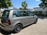 VW Touran bei Gebrauchtwagen.expert - Abbildung (5 / 12)