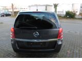 Opel Zafira bei Gebrauchtwagen.expert - Abbildung (6 / 15)