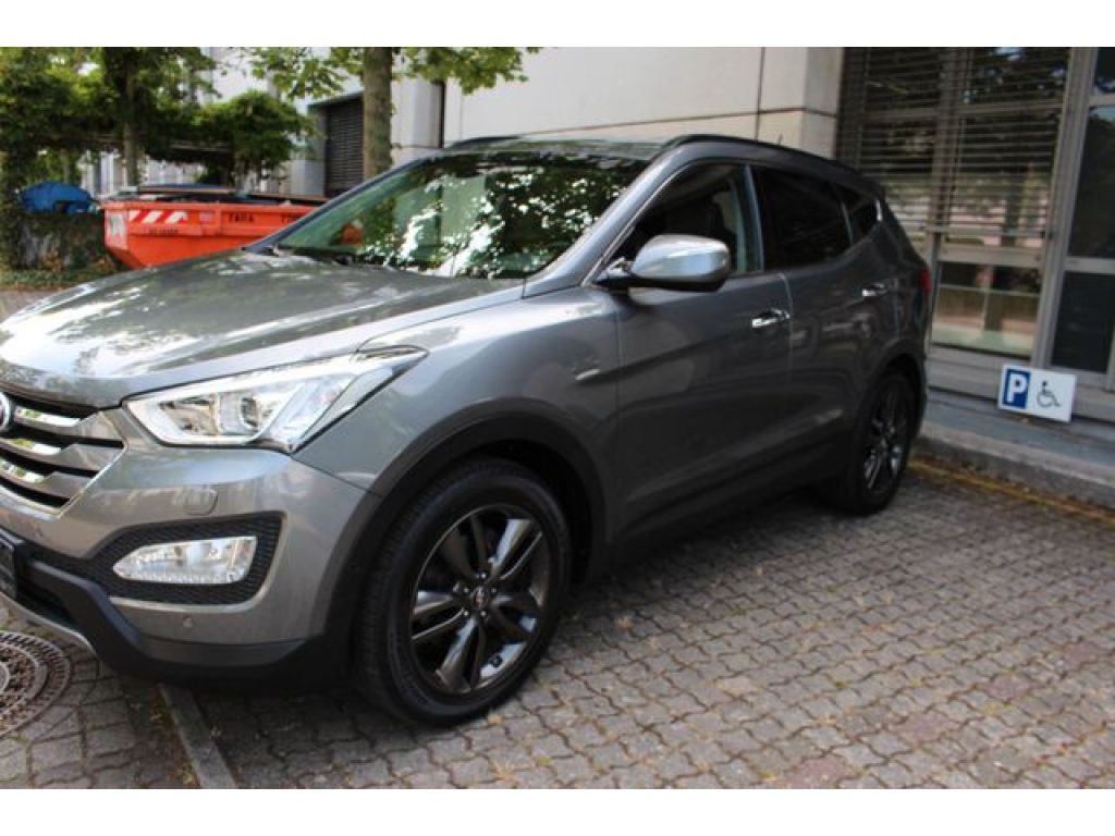 Hyundai Santa Fe bei Gebrauchtwagen.expert - Hauptabbildung Hyundai Santa Fe bei Gebrauchtwagen.expert - Hauptabbildung