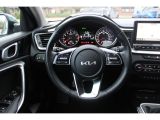 Kia Ceed bei Gebrauchtwagen.expert - Abbildung (9 / 15) Kia Ceed bei Gebrauchtwagen.expert - Abbildung (9 / 15)