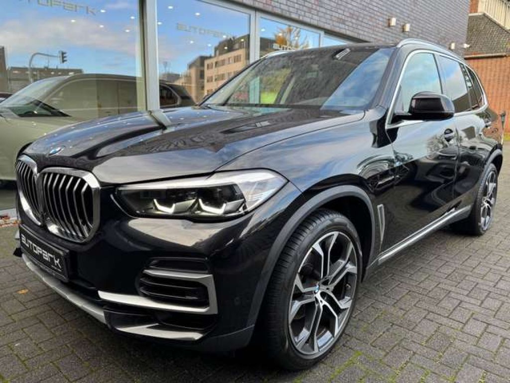 BMW X5 bei Gebrauchtwagen.expert - Hauptabbildung BMW X5 bei Gebrauchtwagen.expert - Hauptabbildung