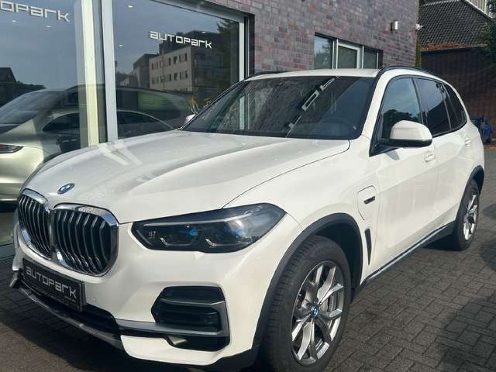 BMW X5 bei Gebrauchtwagen.expert - Hauptabbildung BMW X5 bei Gebrauchtwagen.expert - Hauptabbildung