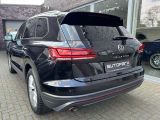 VW Touareg bei Gebrauchtwagen.expert - Abbildung (7 / 15)