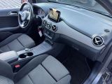 Mercedes-Benz B-Klasse bei Gebrauchtwagen.expert - Abbildung (12 / 15) Mercedes-Benz B-Klasse bei Gebrauchtwagen.expert - Abbildung (12 / 15)