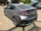 Hyundai IONIQ bei Gebrauchtwagen.expert - Abbildung (6 / 14)