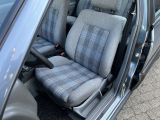 VW Passat bei Gebrauchtwagen.expert - Abbildung (9 / 10)