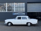 Mercedes-Benz 230 bei Gebrauchtwagen.expert - Abbildung (2 / 10)